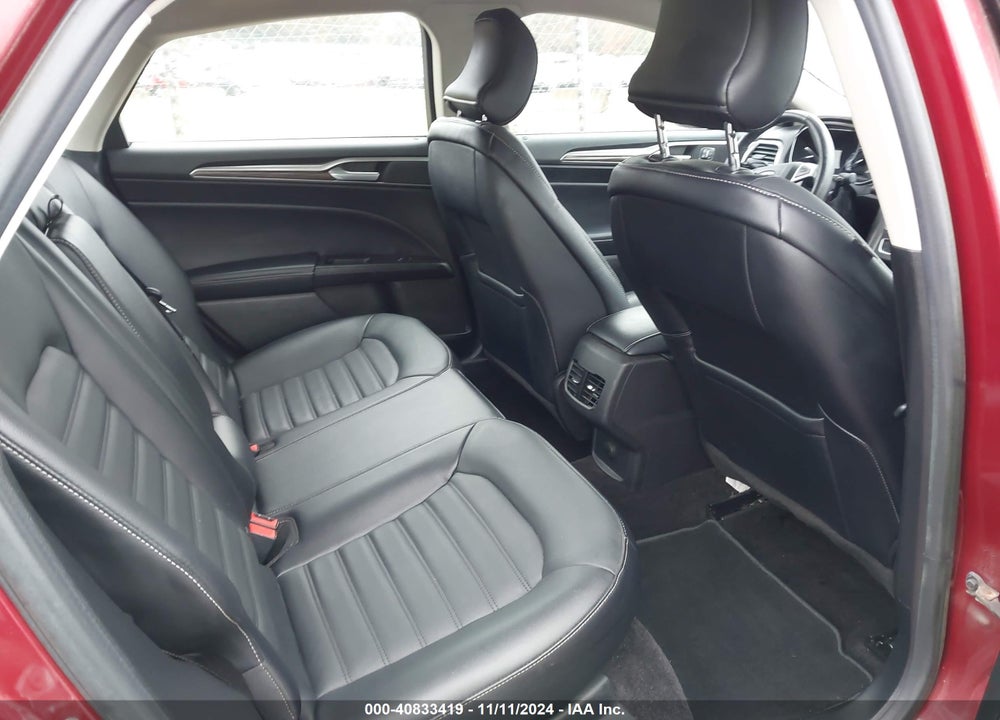 2017 FORD FUSION SE VIN: 3FA6P0HD3HR240710