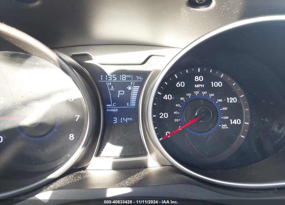 2017 HYUNDAI VELOSTER VIN: KMHTC6AD6HU306421