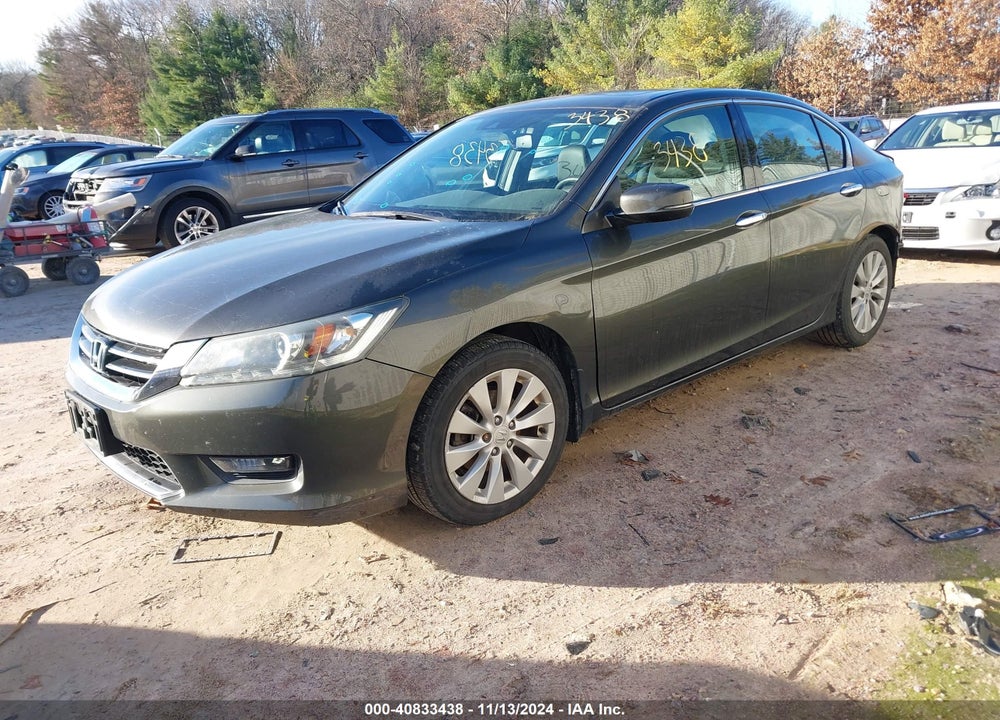2015 HONDA ACCORD EX-L V-6 VIN: 1HGCR3F81FA001700