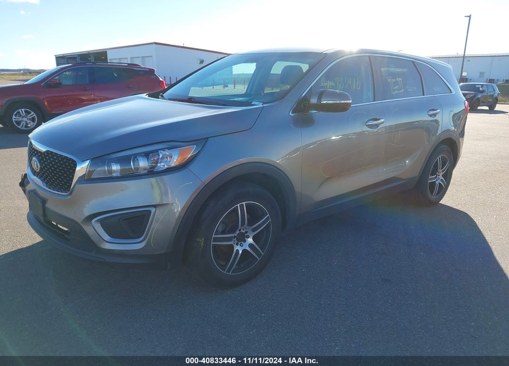 2016 KIA SORENTO VIN: 5XYPG4A31GG018912