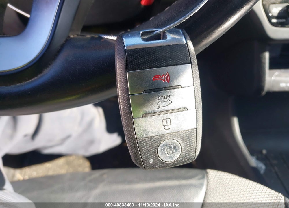 2020 KIA NIRO EV EX VIN: KNDCC3LG6L5062704