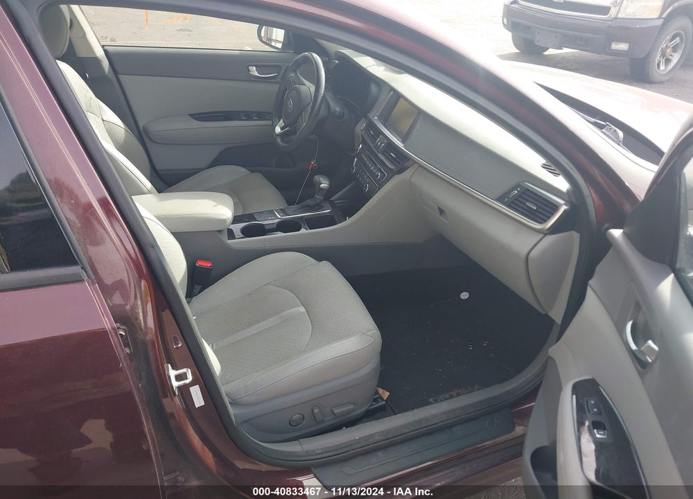 2016 KIA OPTIMA EX VIN: 5XXGU4L35GG110115