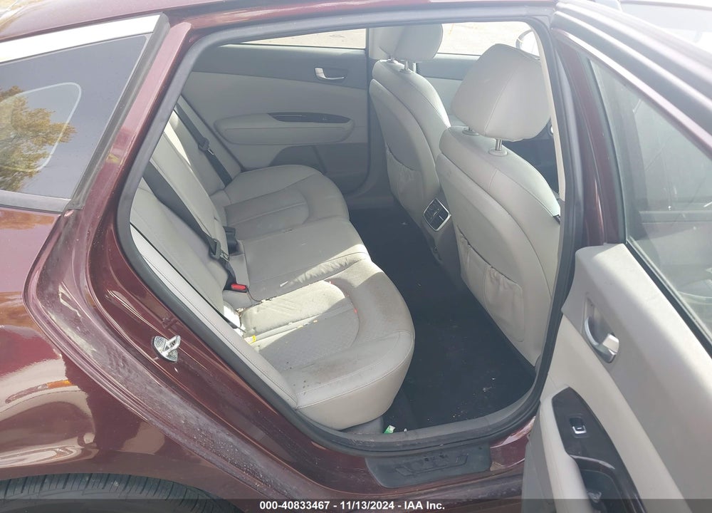 2016 KIA OPTIMA EX VIN: 5XXGU4L35GG110115