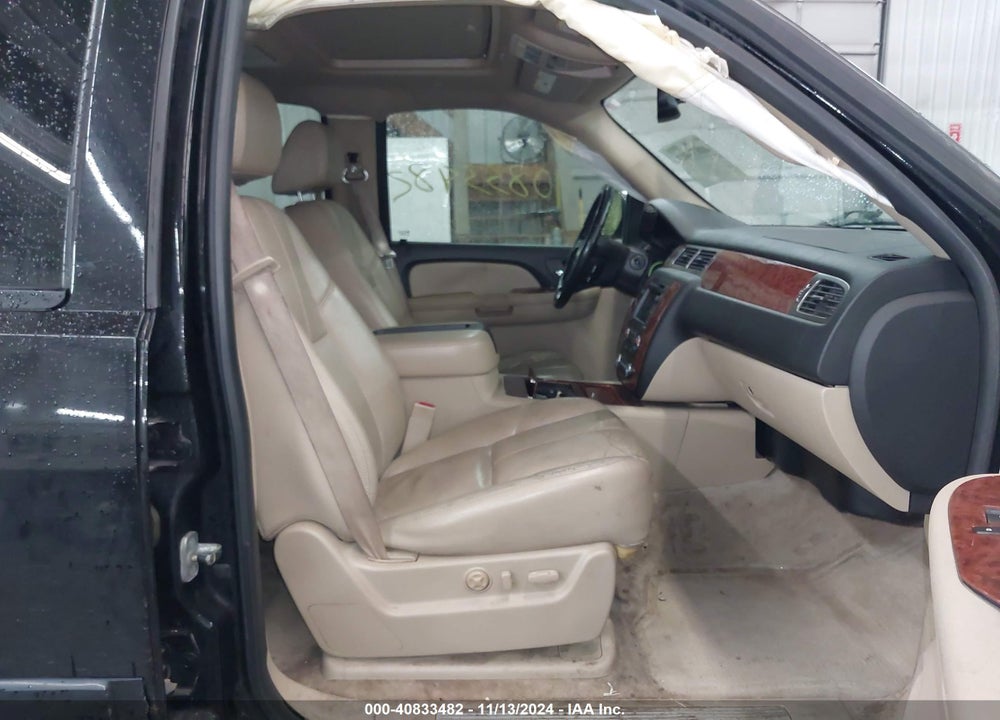 2007 CHEVROLET TAHOE LTZ VIN: 1GNFK13077J329313