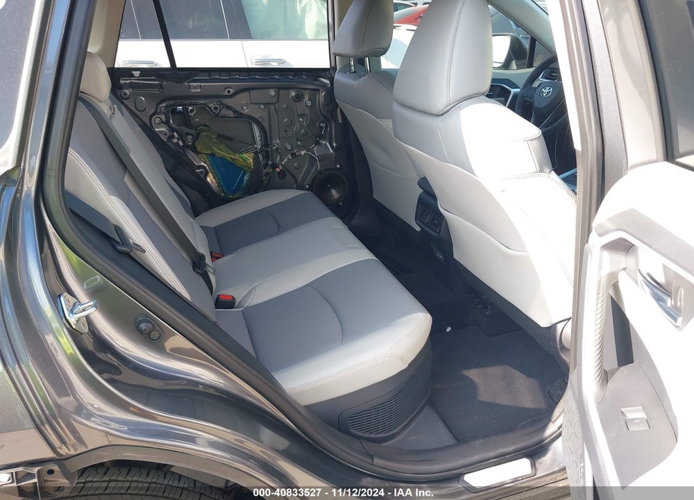 2024 TOYOTA RAV4 HYBRID XLE PREMIUM VIN: JTMB6RFVXRD118335