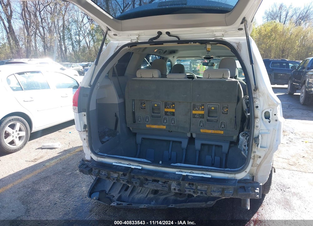 2012 TOYOTA SIENNA LE V6 8 PASSENGER VIN: 5TDKK3DC6CS247906