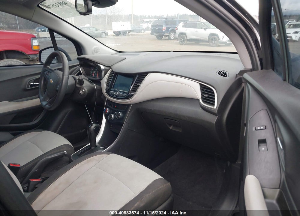 2020 CHEVROLET TRAX FWD LS VIN: 3GNCJKSB0LL145302