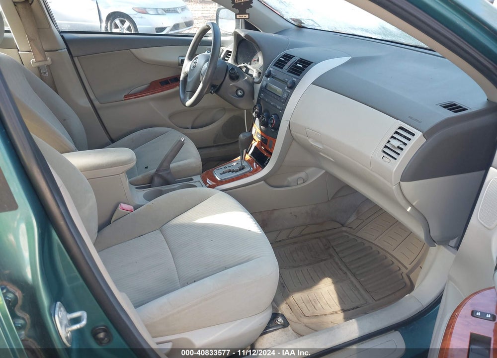2009 TOYOTA COROLLA XLE VIN: 2T1BU40E59C015998