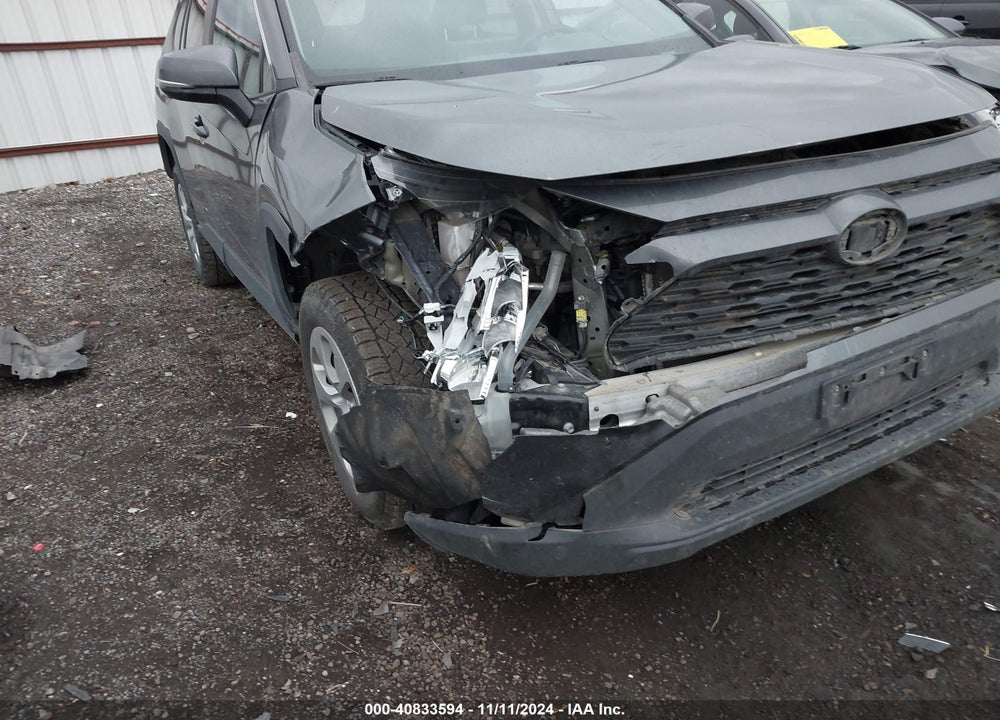 2020 TOYOTA RAV4 LE VIN: 2T3G1RFV2LC134321