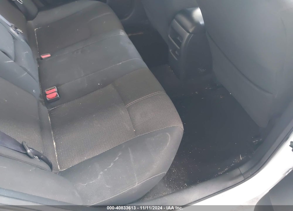 2015 NISSAN SENTRA S VIN: 3N1AB7AP8FY289715