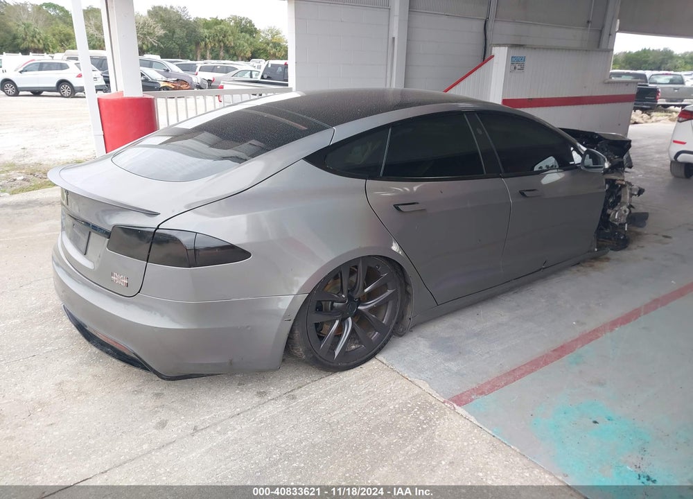 2022 TESLA MODEL S PLAID TRI MOTOR ALL-WHEEL DRIVE VIN: 5YJSA1E60NF472295