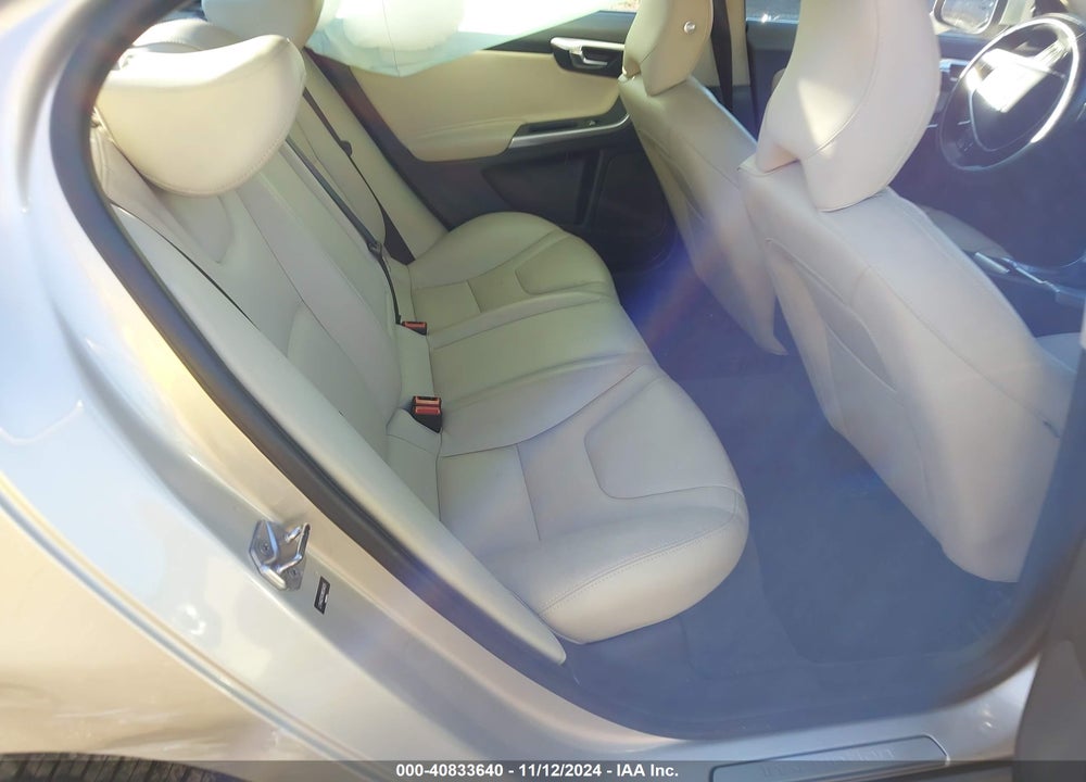 2017 VOLVO S60 INSCRIPTION T5 VIN: LYV402TK1HB134055