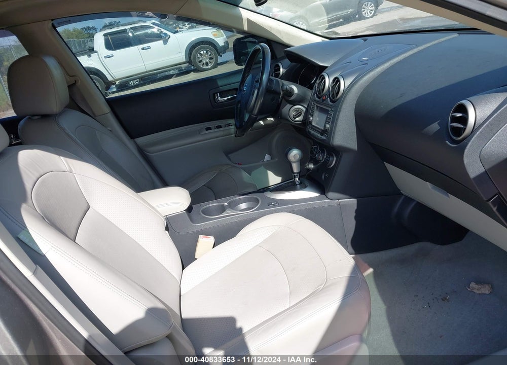 2011 NISSAN ROGUE SV VIN: JN8AS5MVXBW676526
