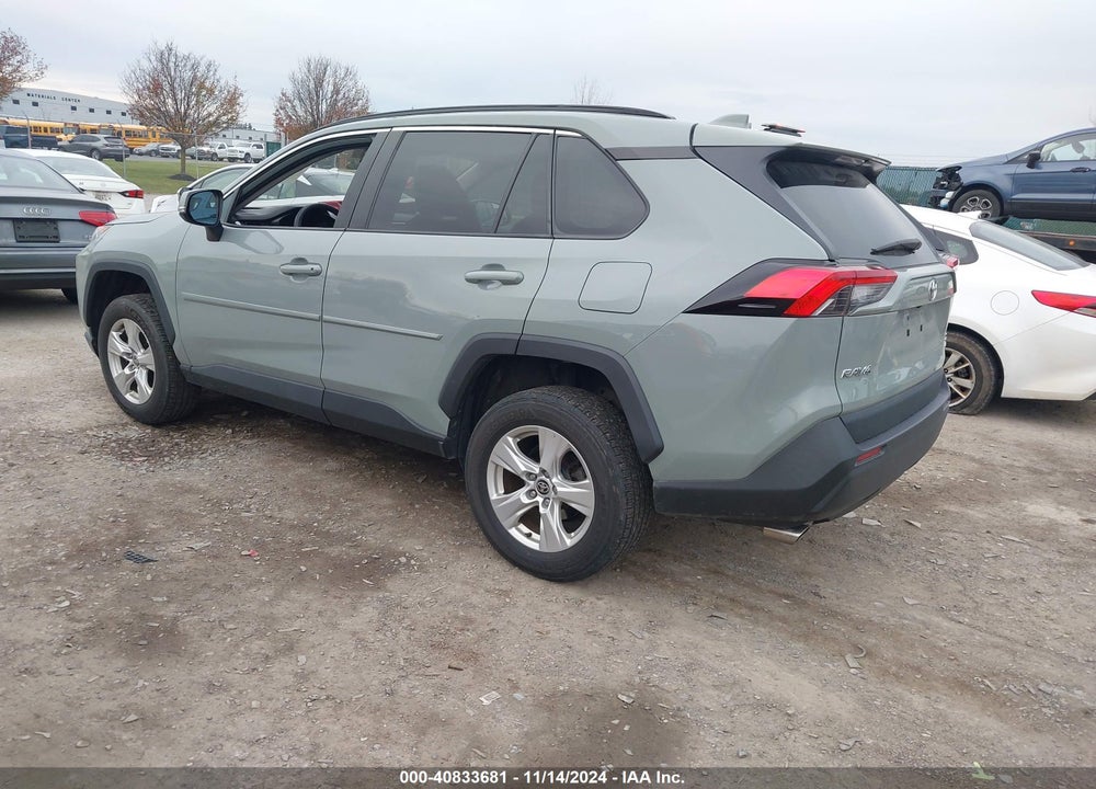 2021 TOYOTA RAV4 XLE VIN: 2T3P1RFV5MW178023