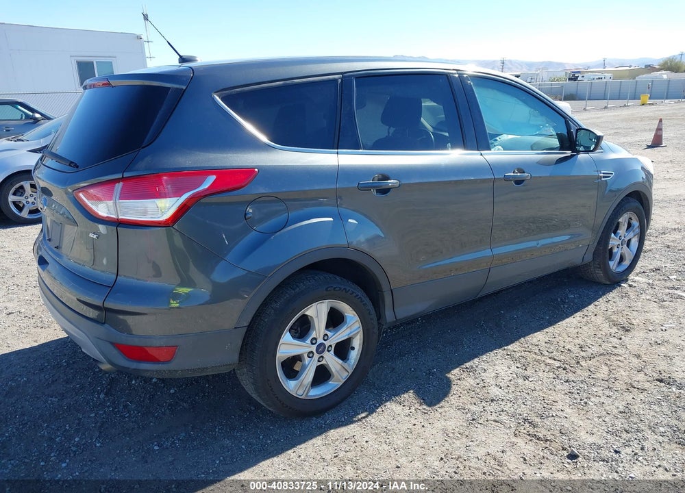 2015 FORD ESCAPE SE VIN: 1FMCU0G76FUA92457
