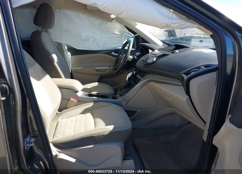 2015 FORD ESCAPE SE VIN: 1FMCU0G76FUA92457