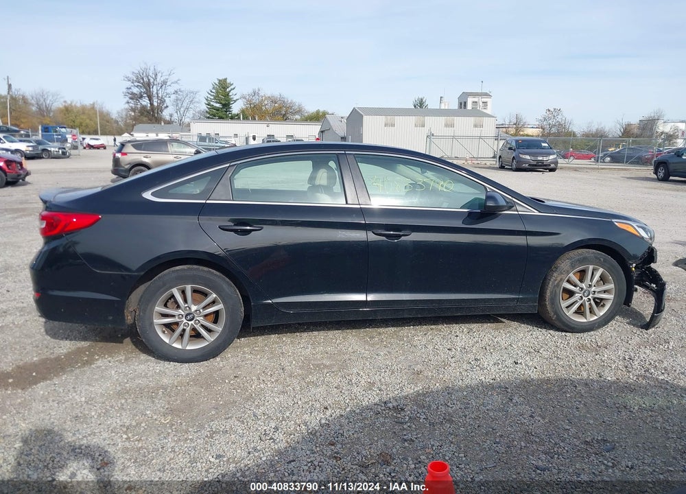 2017 HYUNDAI SONATA SE VIN: 5NPE24AF2HH479417