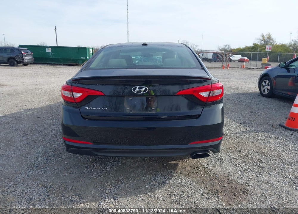 2017 HYUNDAI SONATA SE VIN: 5NPE24AF2HH479417