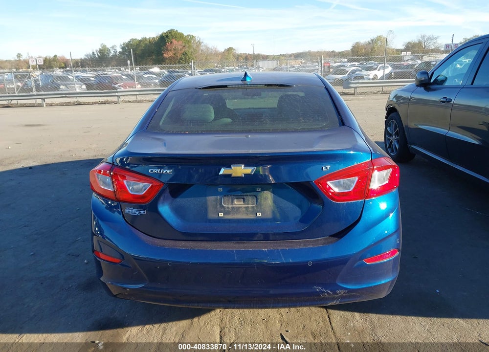 2019 CHEVROLET CRUZE LT VIN: 1G1BE5SM7K7131341