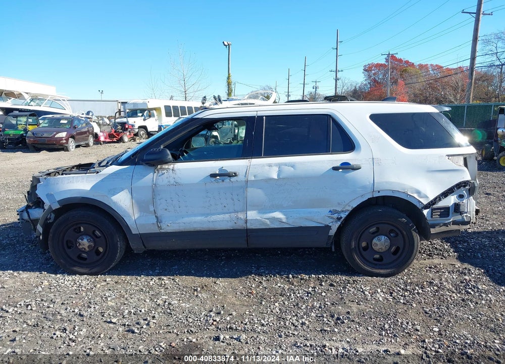 2018 FORD POLICE INTERCEPTOR UTILITY VIN: 1FM5K8AR8JGC74899