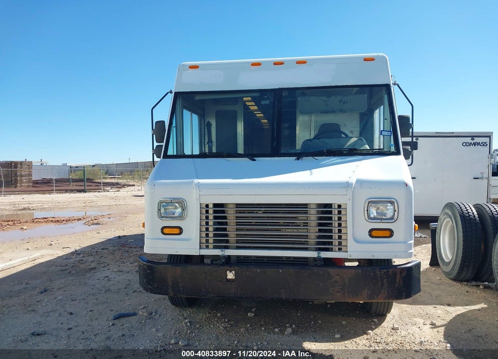 2007 FREIGHTLINER CHASSIS M LINE WALK-IN VAN VIN: 4UZAAPDH27CY23446