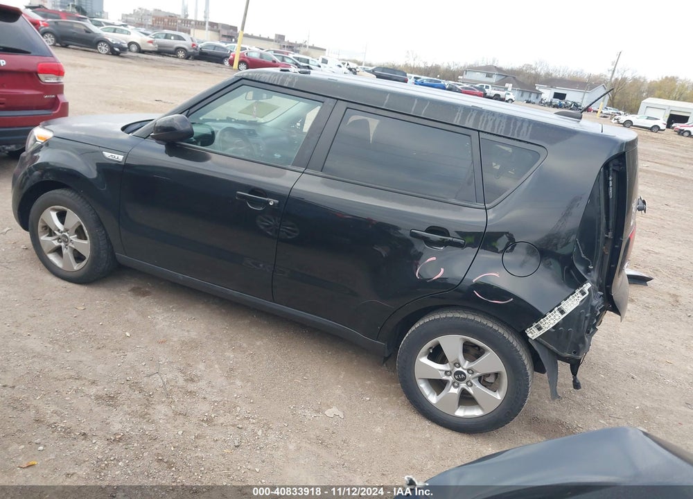 2017 KIA SOUL VIN: KNDJN2A29H7885111