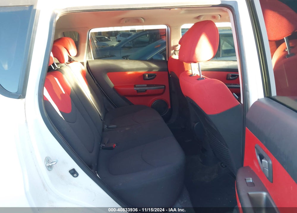 2010 KIA SOUL SPORT VIN: KNDJT2A21A7051944