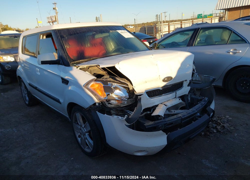2010 KIA SOUL SPORT VIN: KNDJT2A21A7051944