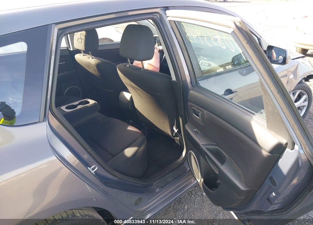 2007 MAZDA 3 S TOURING VIN: JM1BK344171704617