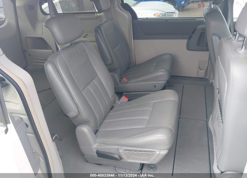 2010 CHRYSLER TOWN & COUNTRY TOURING VIN: 2A4RR5D19AR353139