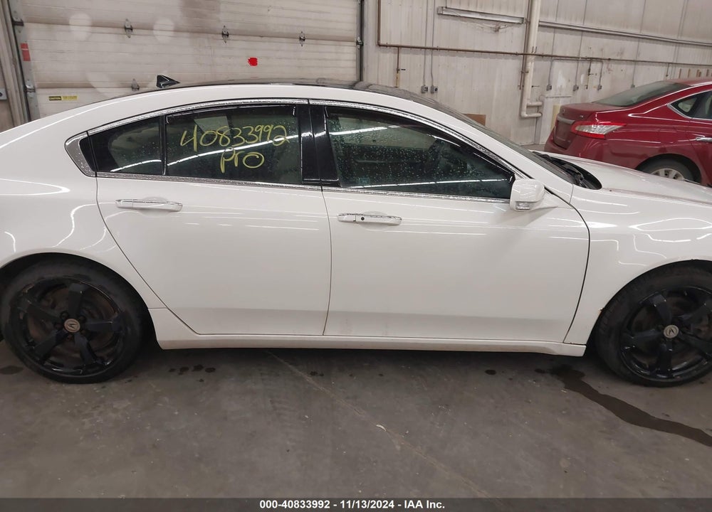 2009 ACURA TL 3.7 VIN: 19UUA96579A003802
