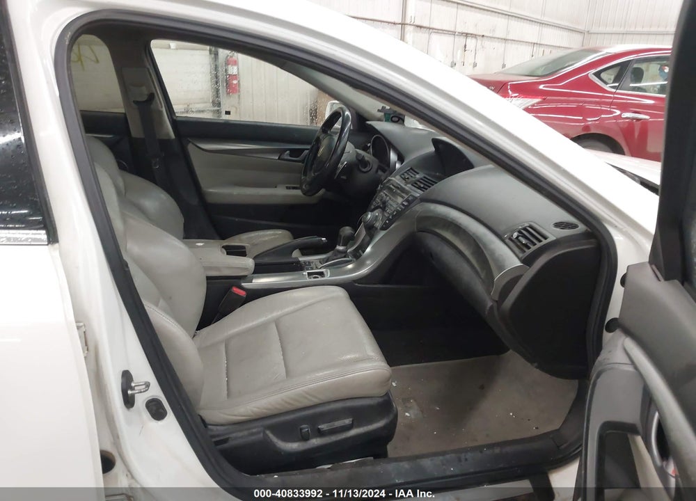 2009 ACURA TL 3.7 VIN: 19UUA96579A003802