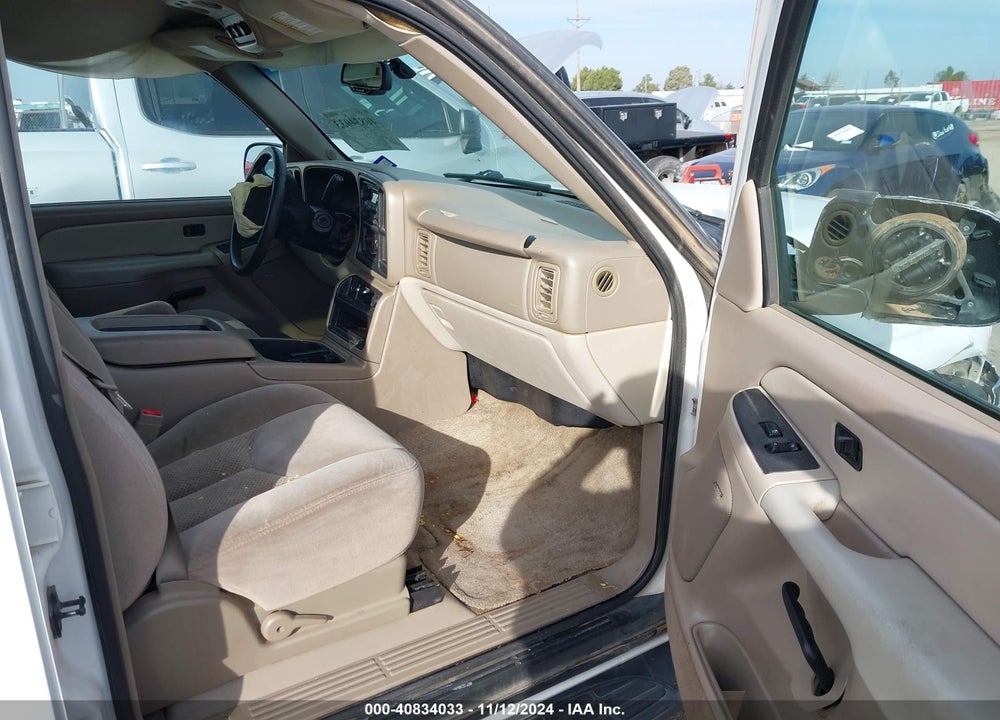 2003 CHEVROLET SUBURBAN 1500 LS VIN: 3GNEC16Z63G137976