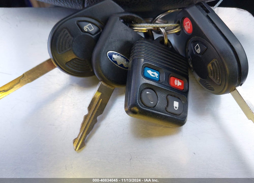 2016 FORD ESCAPE SE VIN: 1FMCU9GX1GUA89908