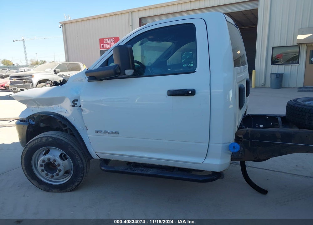 2022 RAM 5500 CHASSIS TRADESMAN/SLT VIN: 3C7WRNBL7NG186596