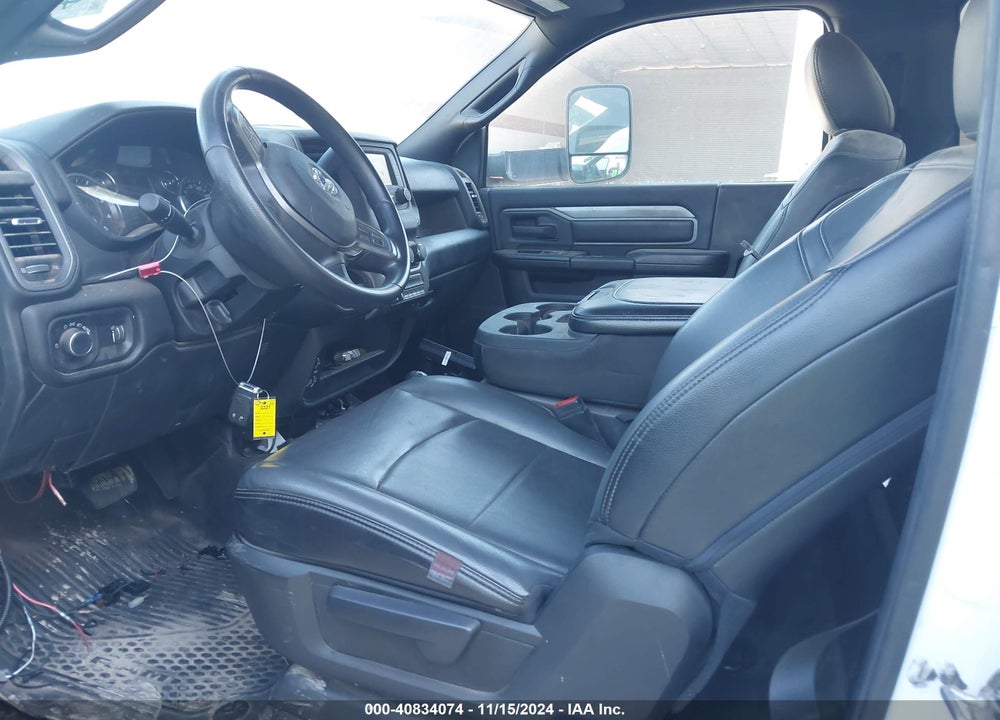 2022 RAM 5500 CHASSIS TRADESMAN/SLT VIN: 3C7WRNBL7NG186596