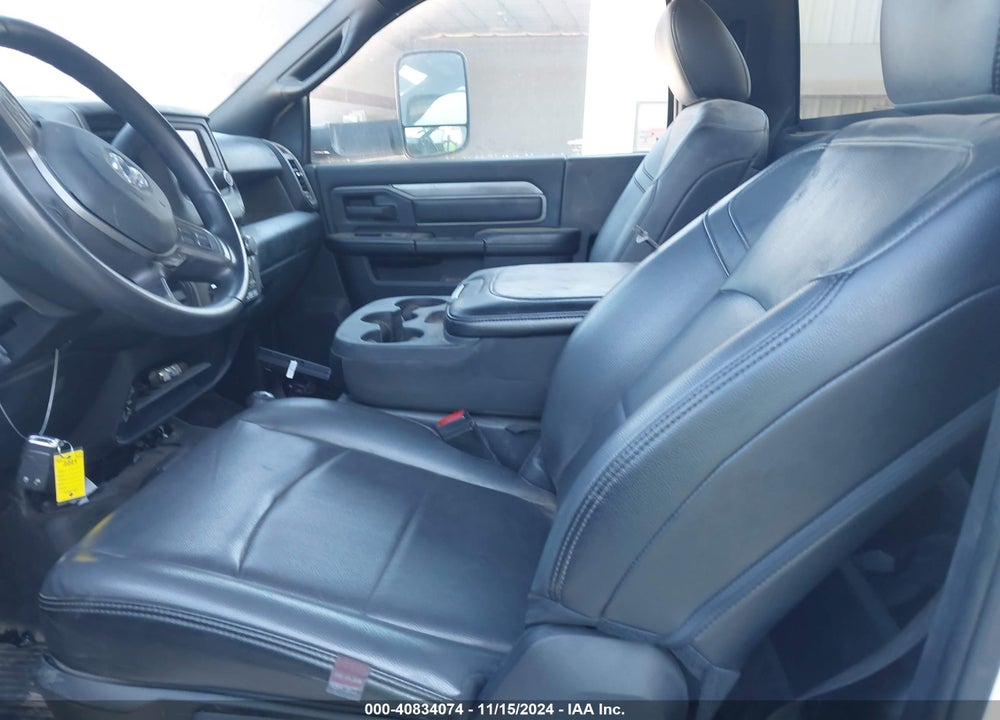 2022 RAM 5500 CHASSIS TRADESMAN/SLT VIN: 3C7WRNBL7NG186596
