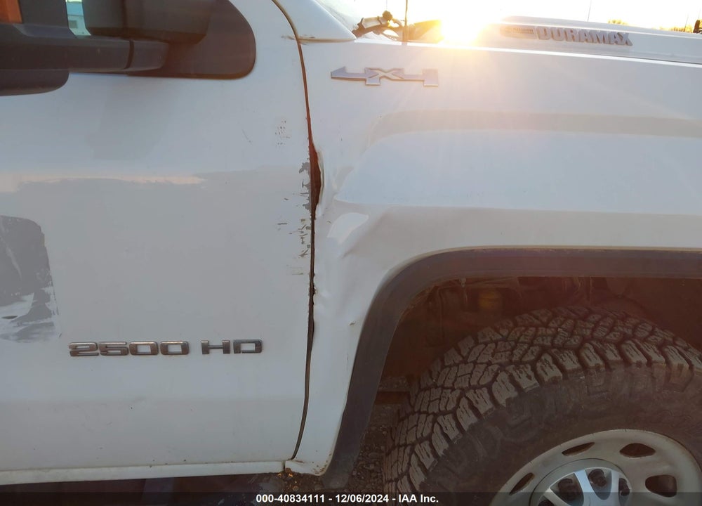 2018 GMC SIERRA 2500HD VIN: 1GT12REY6JF158942