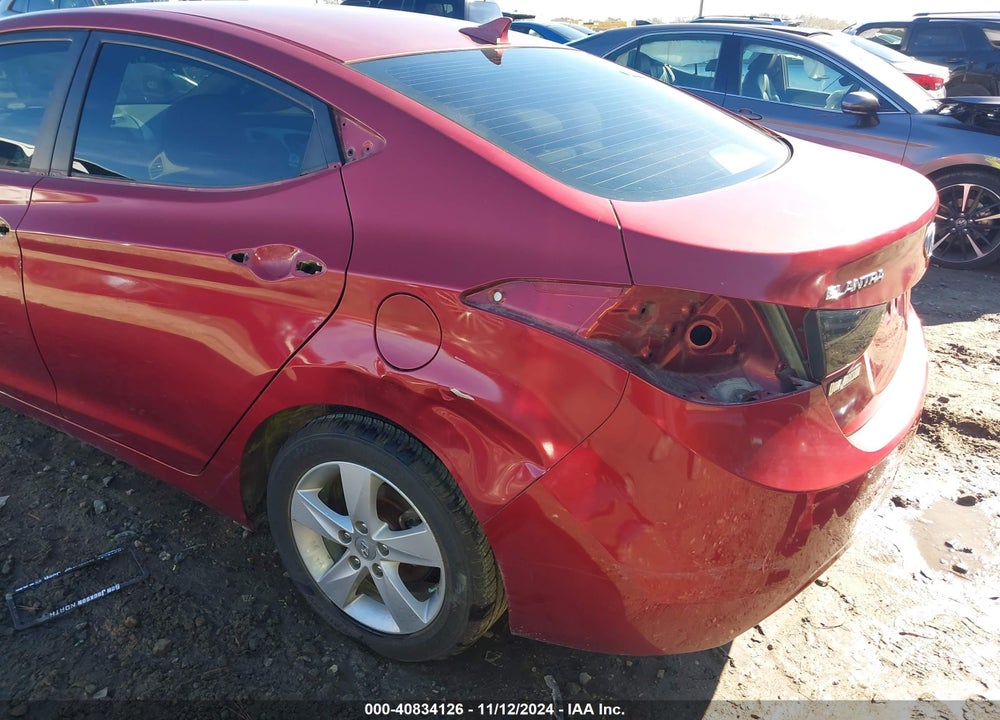 2013 HYUNDAI ELANTRA GLS VIN: 5NPDH4AE7DH392463