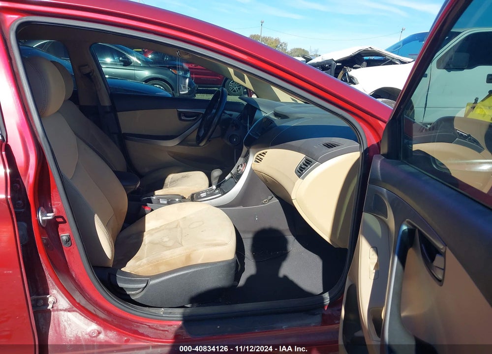 2013 HYUNDAI ELANTRA GLS VIN: 5NPDH4AE7DH392463