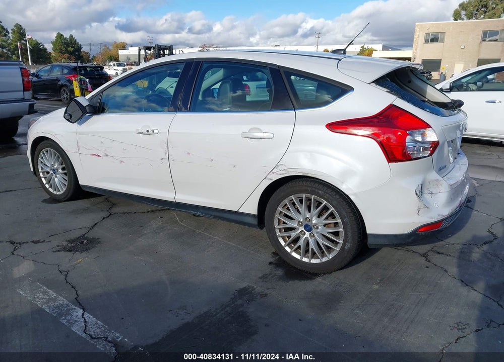 2013 FORD FOCUS TITANIUM VIN: 1FADP3N23DL255938