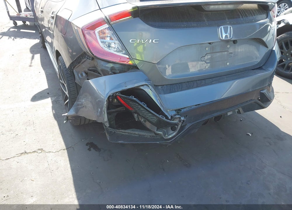 2018 HONDA CIVIC VIN: SHHFK7H44JU401198