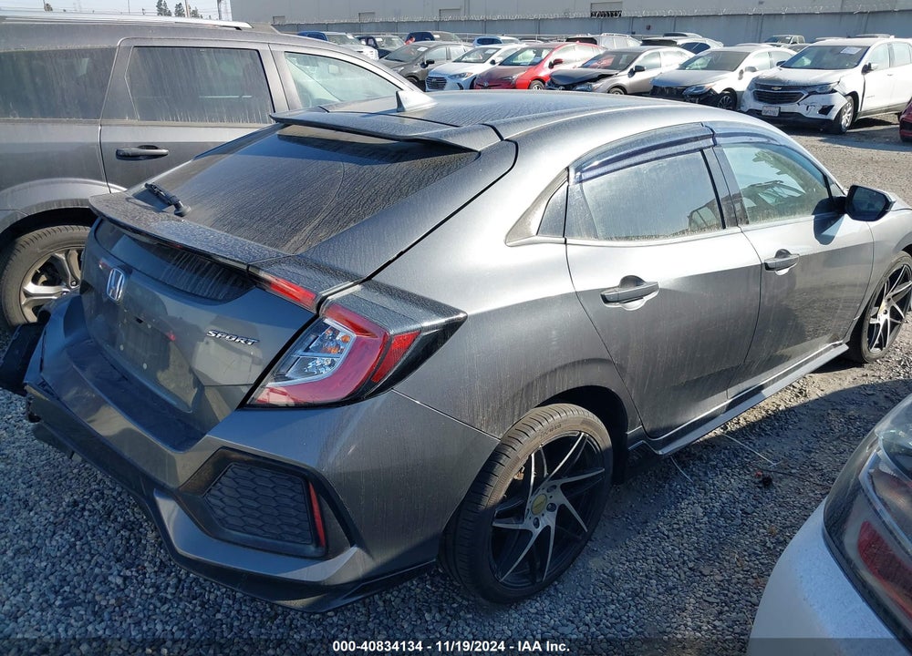 2018 HONDA CIVIC VIN: SHHFK7H44JU401198