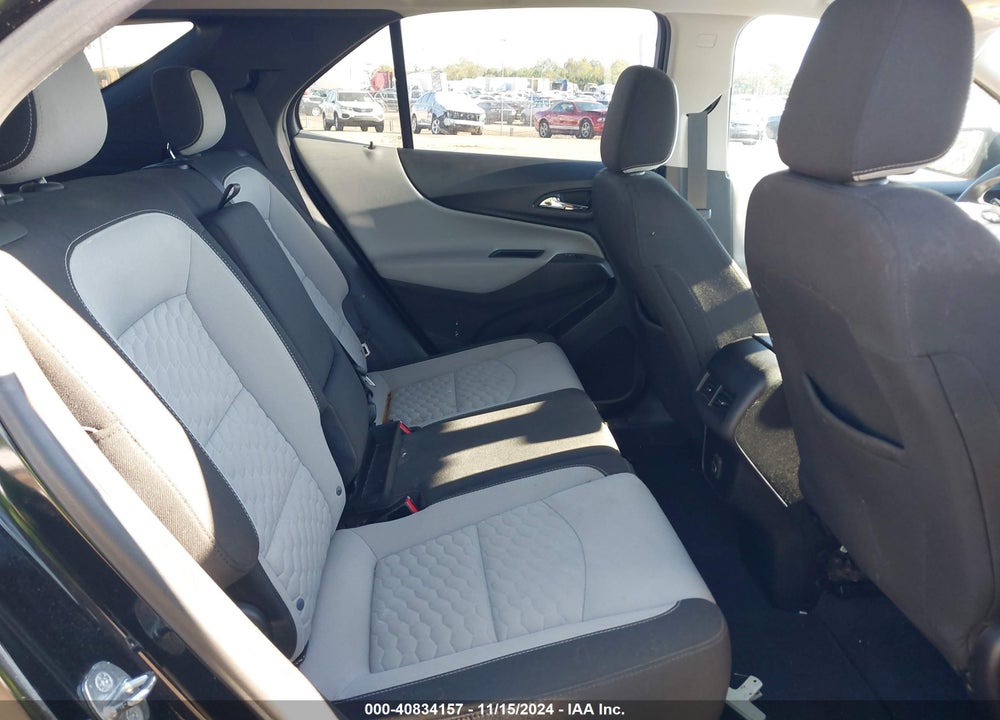 2019 CHEVROLET EQUINOX LS VIN: 2GNAXHEV8K6256519