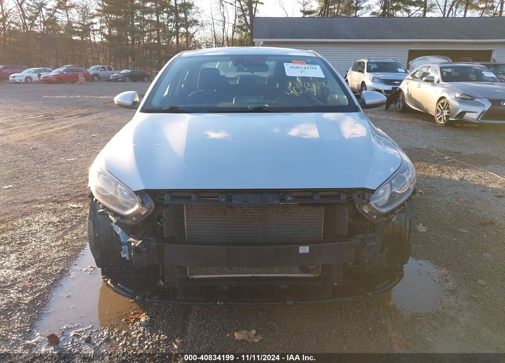 2021 KIA FORTE LXS VIN: 3KPF24AD1ME384137