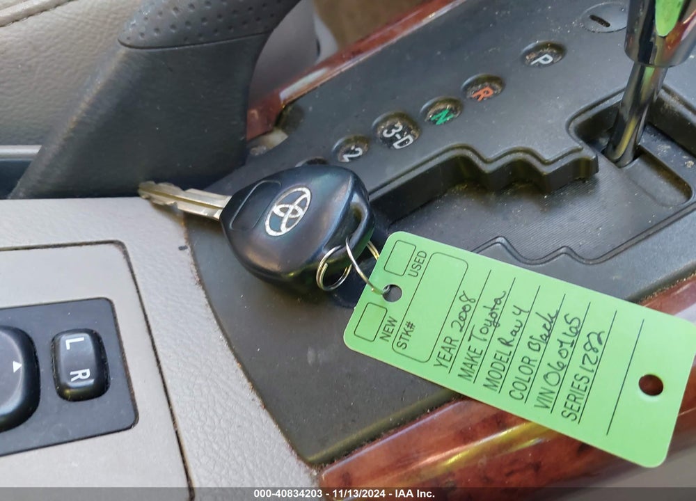 2008 TOYOTA RAV4 LIMITED VIN: JTMZD31V086060165