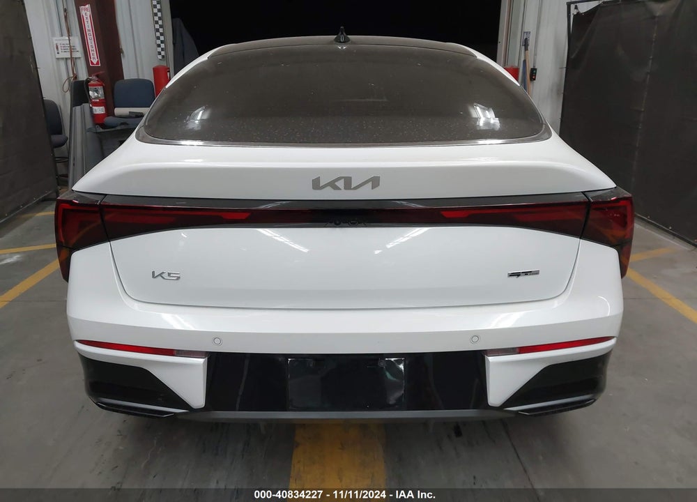 2025 KIA K5 GT LINE VIN: KNAG64J7XS5300423