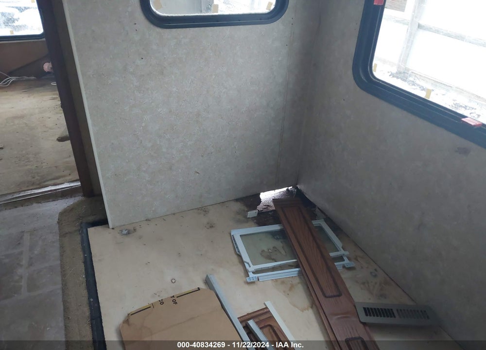 2010 OPEN RANGE RV 399BHS VIN: 5XMFE3920A5002728
