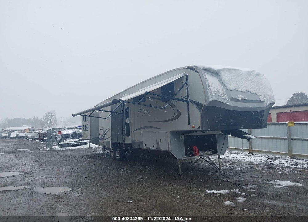 2010 OPEN RANGE RV 399BHS VIN: 5XMFE3920A5002728