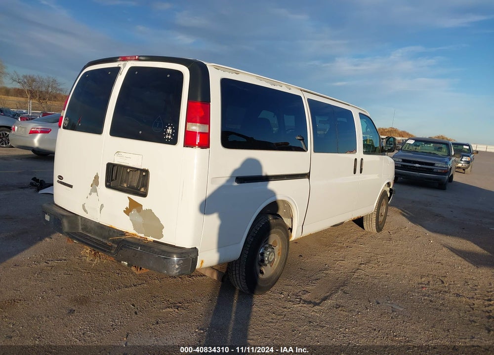 2008 CHEVROLET EXPRESS LS VIN: 1GAHG35K681190931